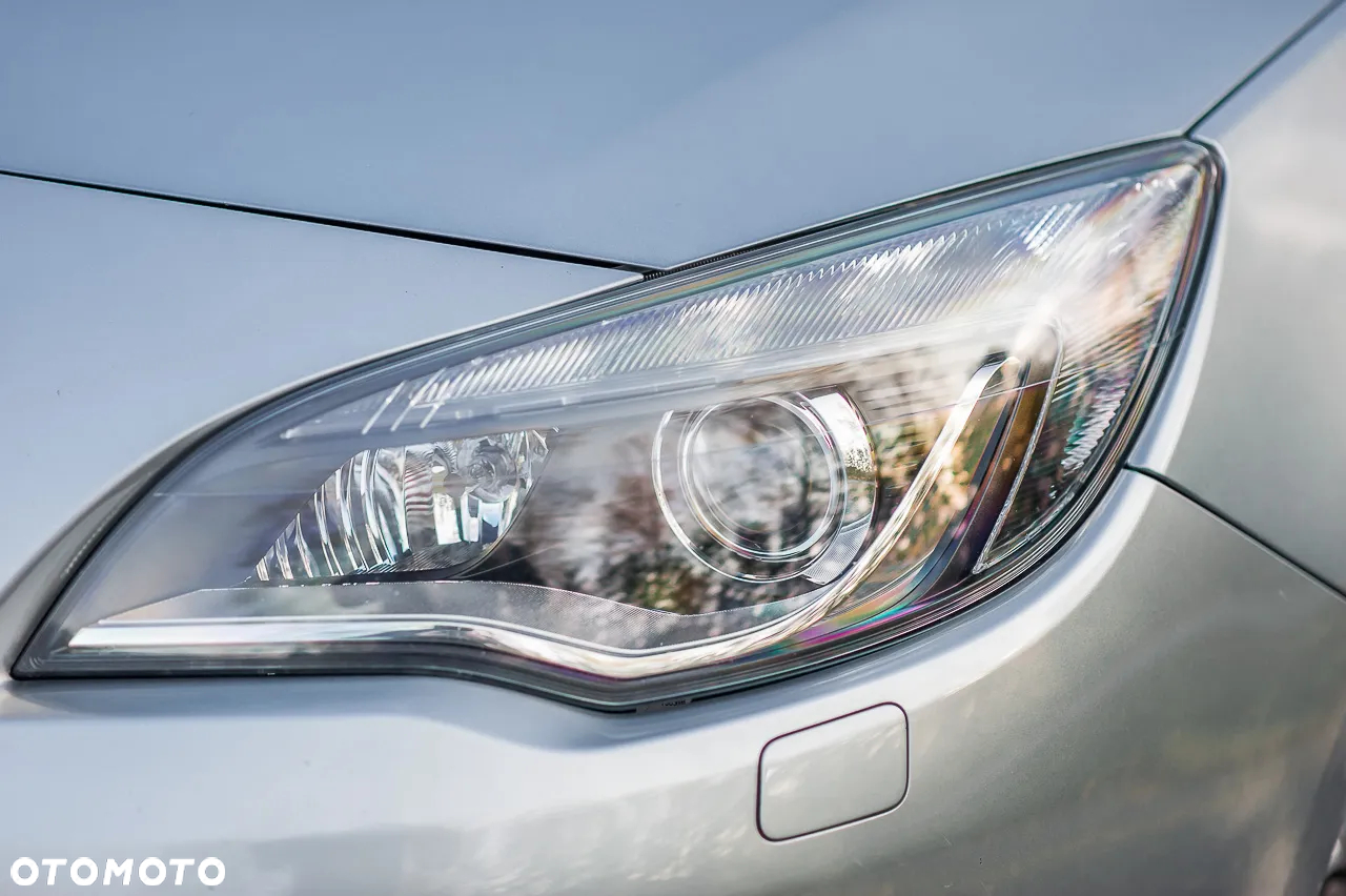 Opel Astra - 36