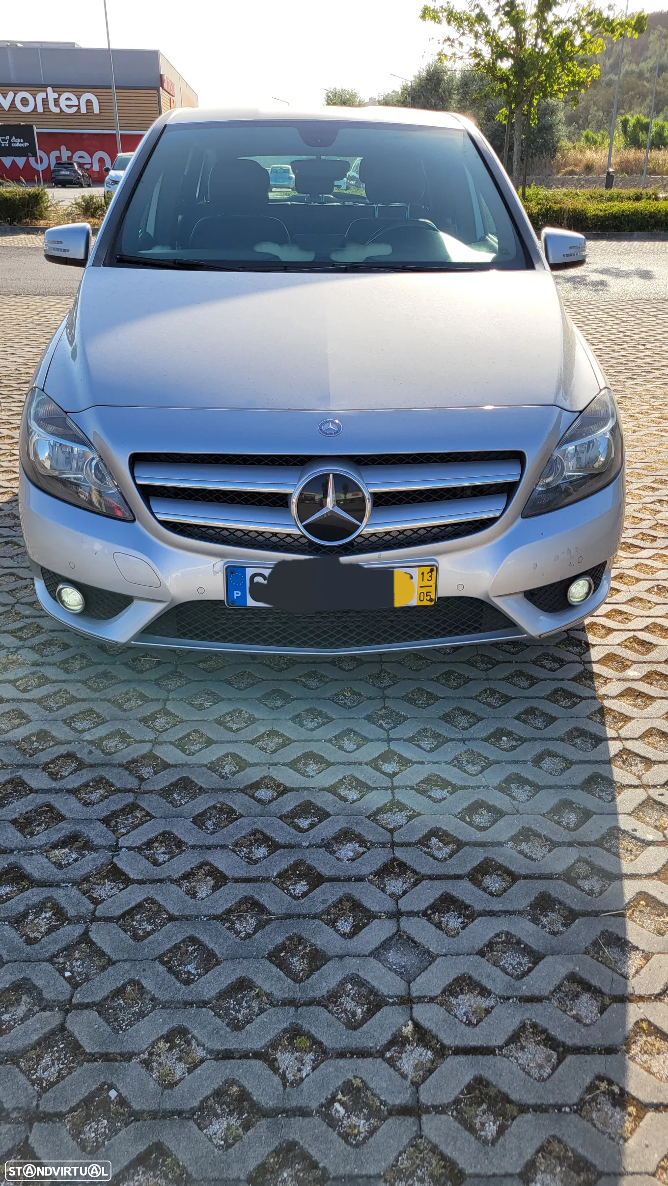 Mercedes-Benz B 180 - 3