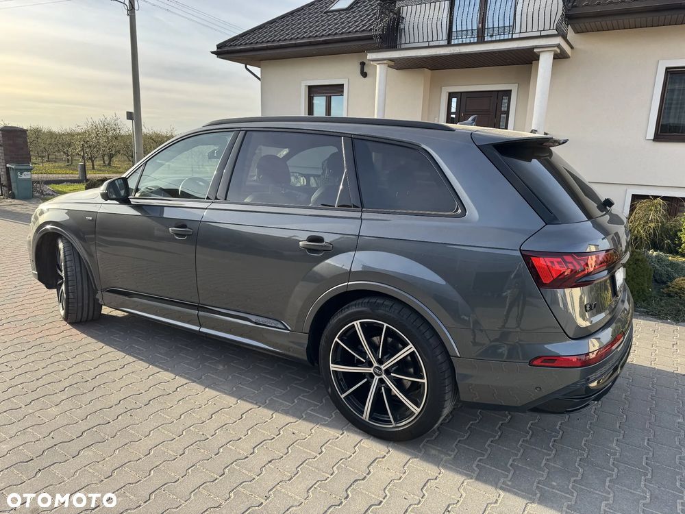 Audi Q7 50 TDI mHEV Quattro S Line Tiptr - 2