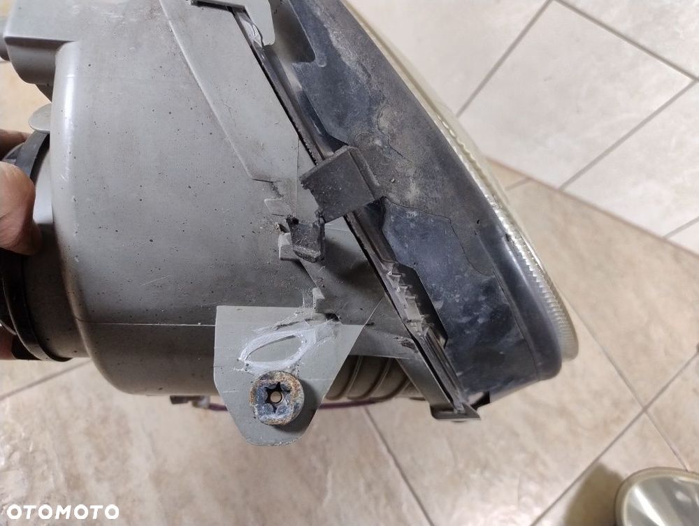 Mercedes CLK 209 z lampa reflektor prawy przód wysyłka - 8