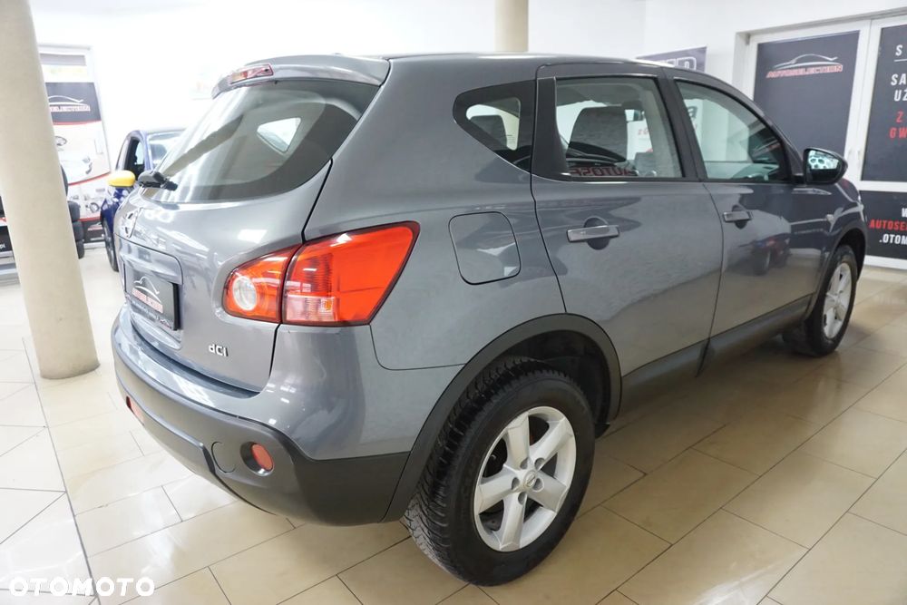 Nissan Qashqai 2.0 dCi DPF tekna - 9