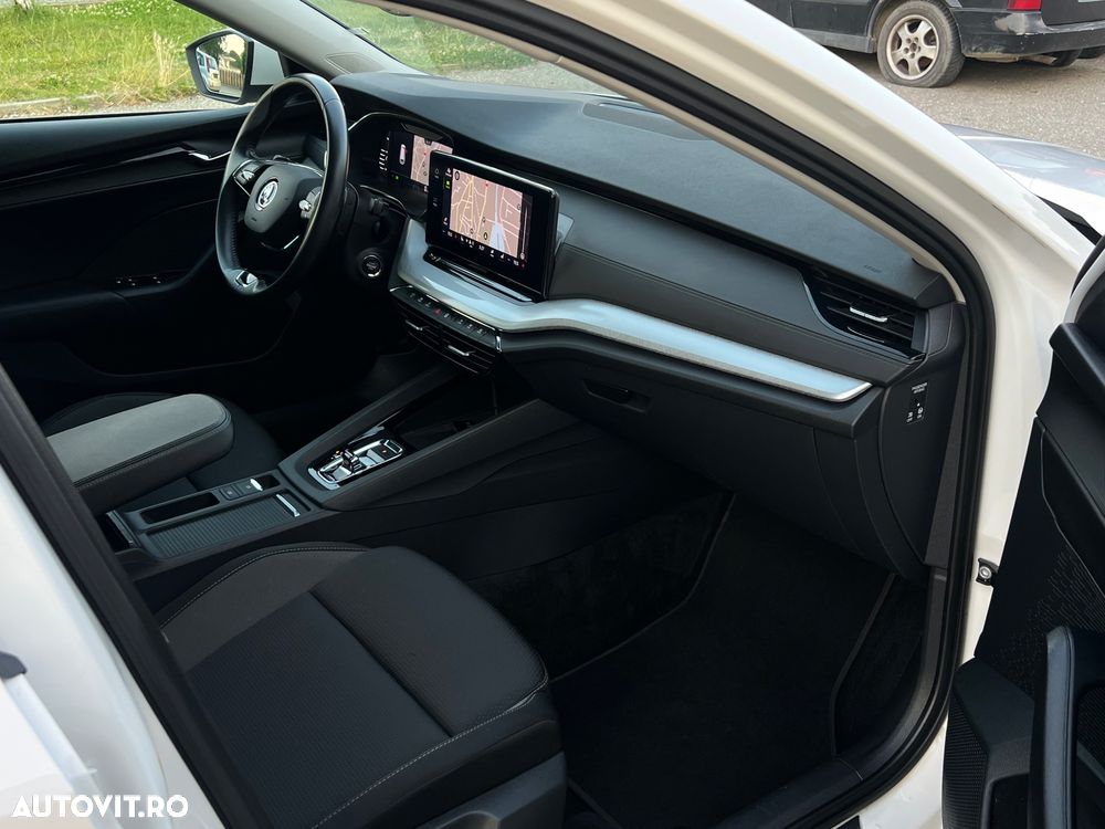 Skoda Octavia 2.0 TDI DSG Tour - 6