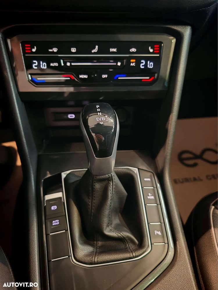 Volkswagen Tiguan 1.4 eHybrid OPF DSG Life - 16