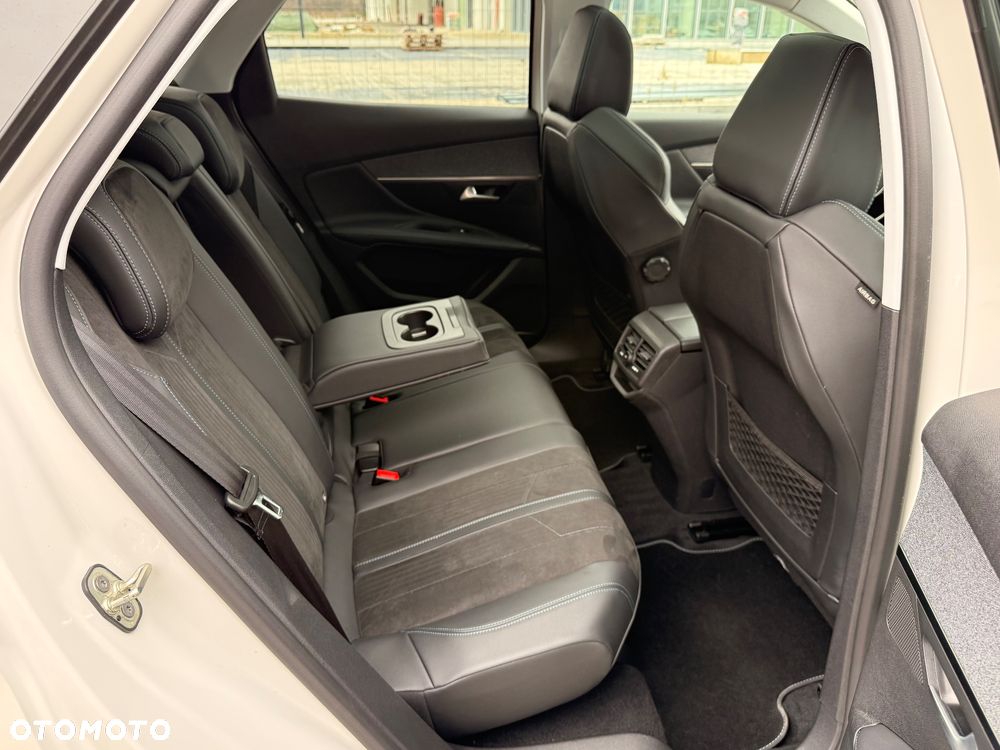 Peugeot 3008 1.6 PureTech GPF Crossway S&S EAT8 - 29