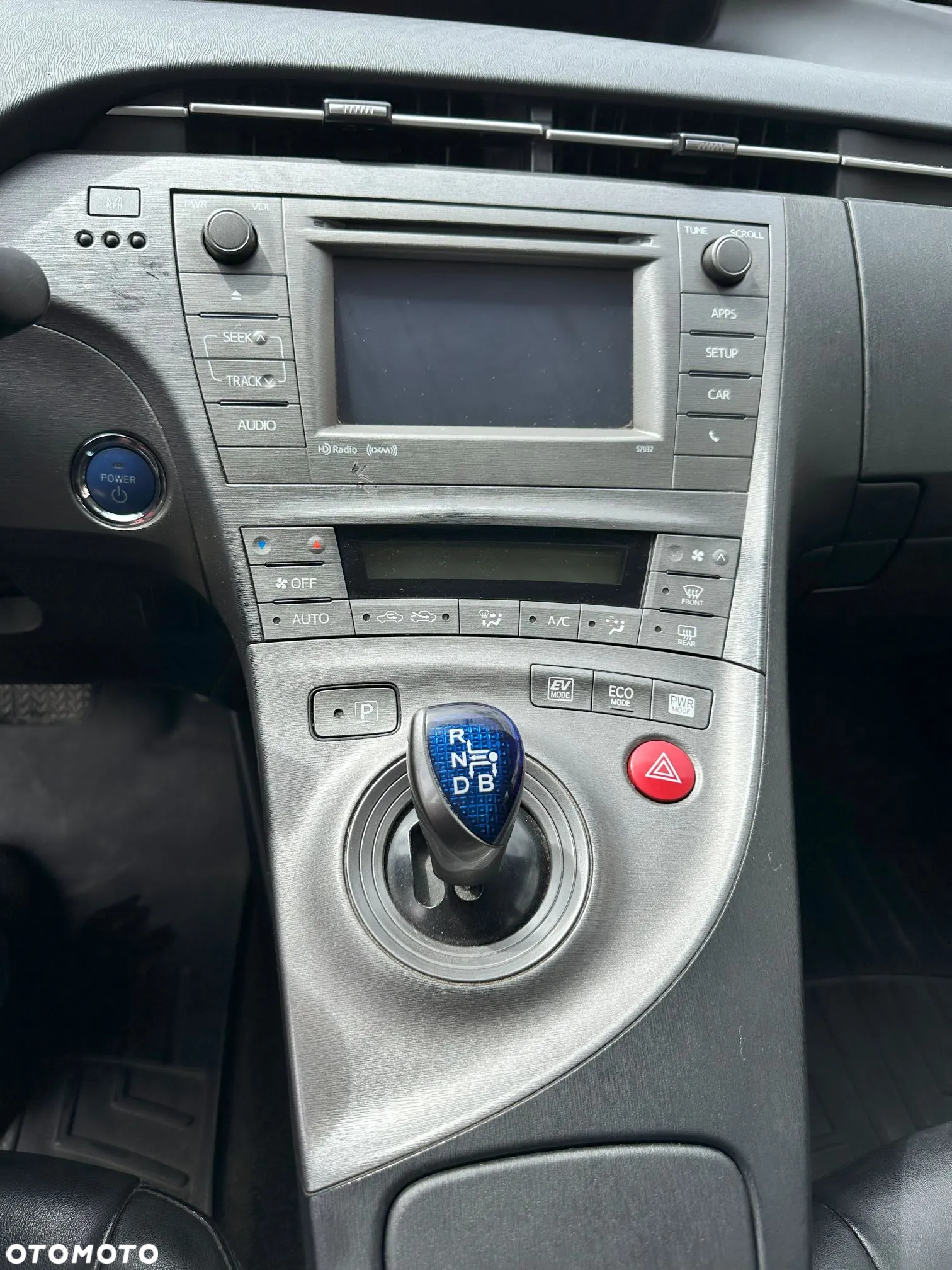 Toyota Prius - 9