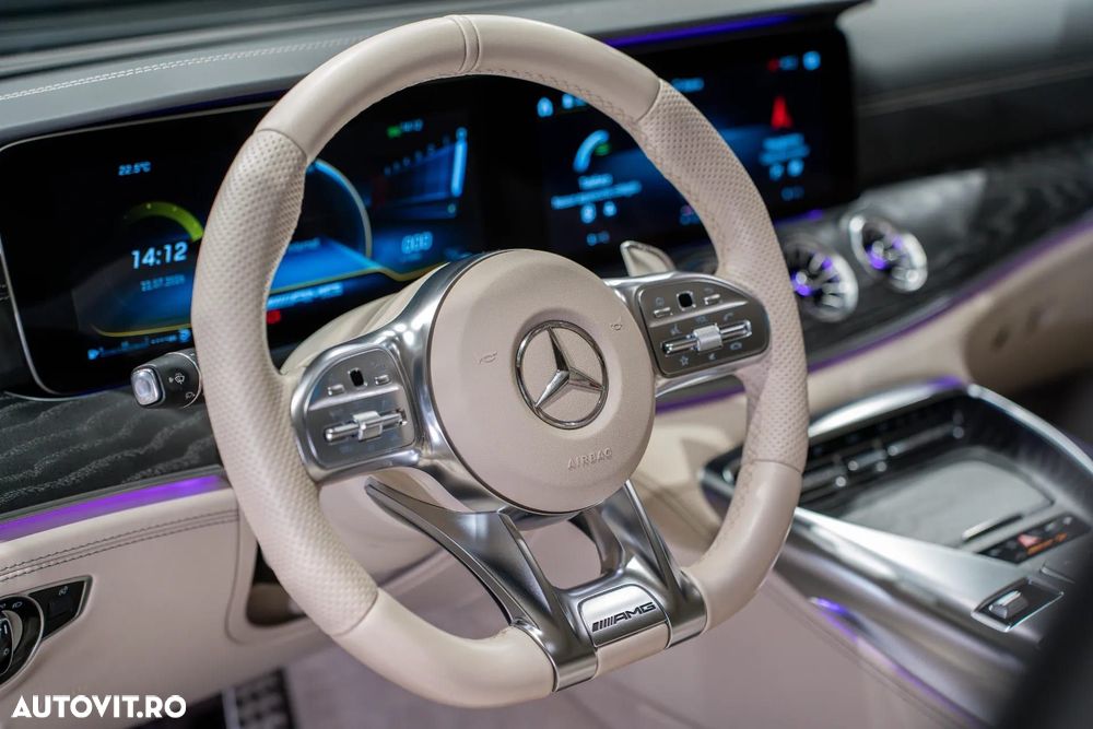 Mercedes-Benz AMG GT 4-door Coupe - 35