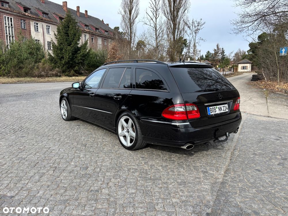 Mercedes-Benz Klasa E 500 4-Matic Avantgarde - 5