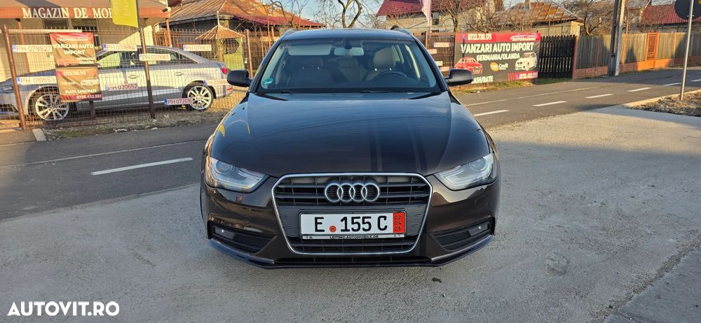 Audi A4 2.0 TDI DPF multitronic S line Sportpaket - 19