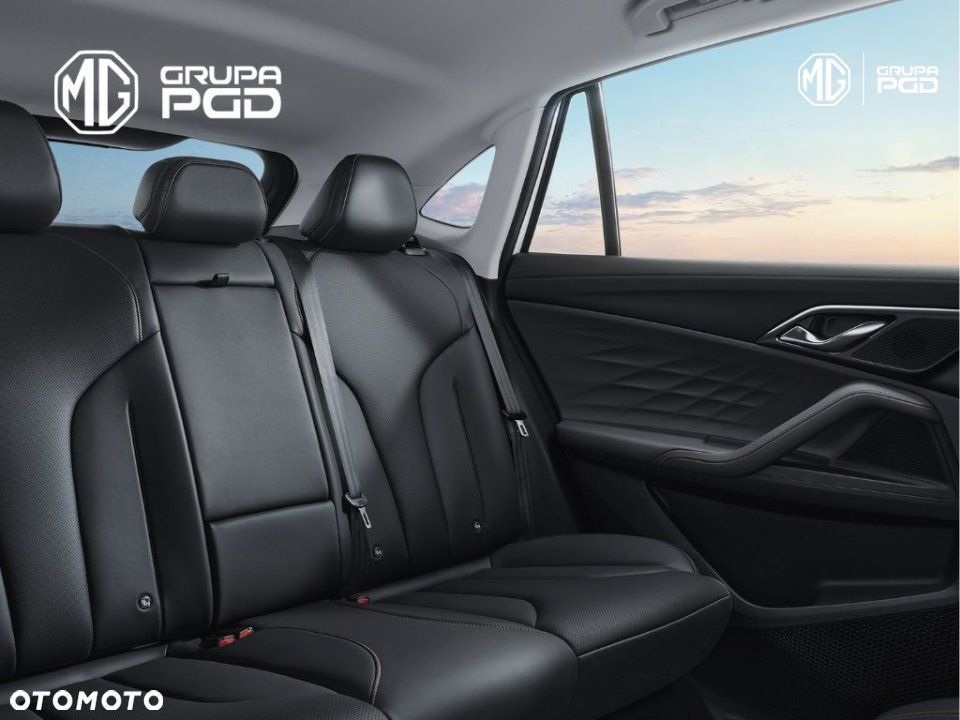 MG HS Hybrid+ - 11