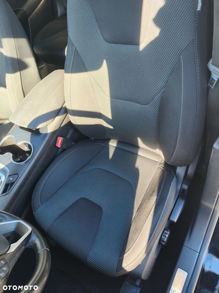 Ford Mondeo - 21