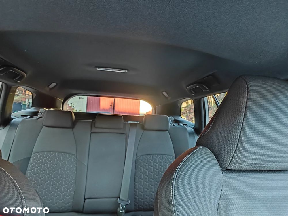 Toyota Corolla 2.0 Hybrid Comfort - 22