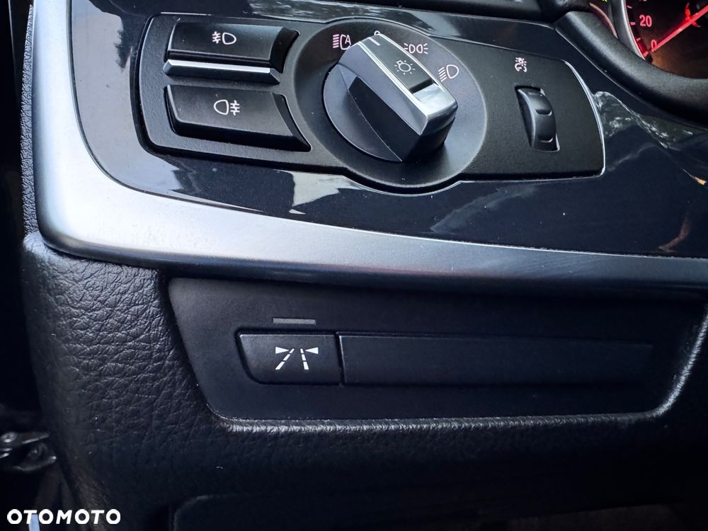 BMW Seria 5 Touring [F11] 13-17 - 11