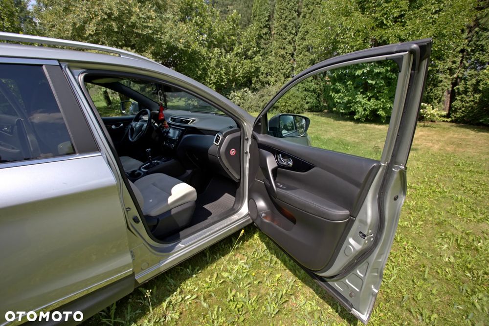 Nissan Qashqai 1.6 dCi 4x4 360 S&S - 11