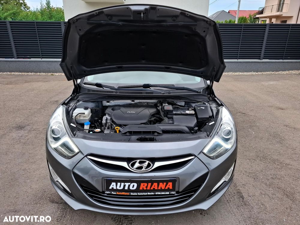 Hyundai i40 i40cw 1.6 Comfort - 16