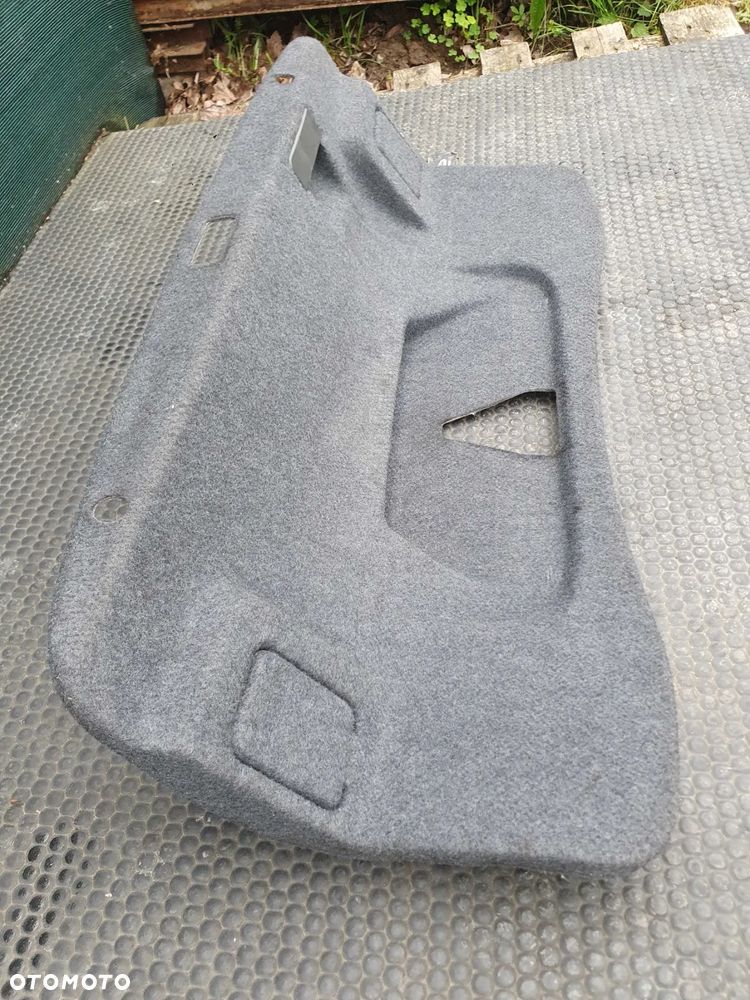 Boczek Oslona Bagaznika Tapicerka Klapy Klapa AUDI A4 B7 Sedan - 10