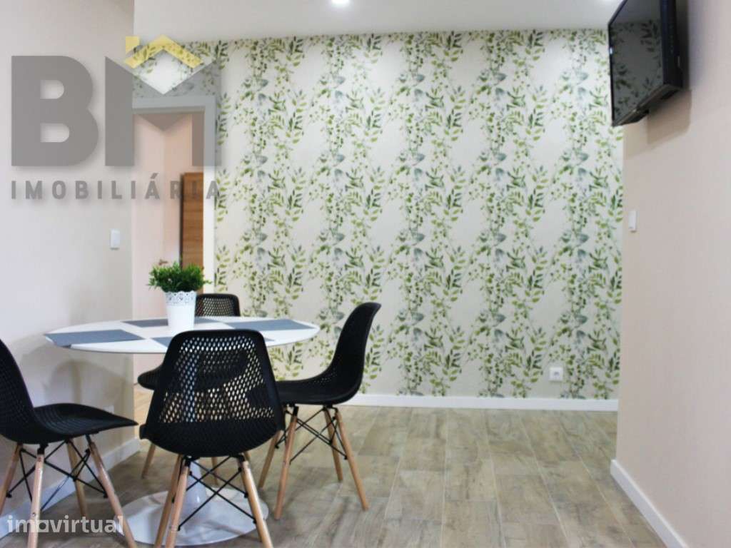 Excelente Oportunidade de Investimento: Apartamento T3 Totalmente R... - Grande imagem: 3/23