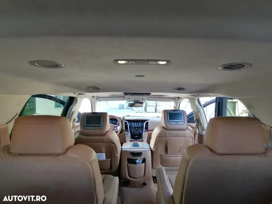 Cadillac Escalade 6.2 V8 AWD AT Platinum - 9