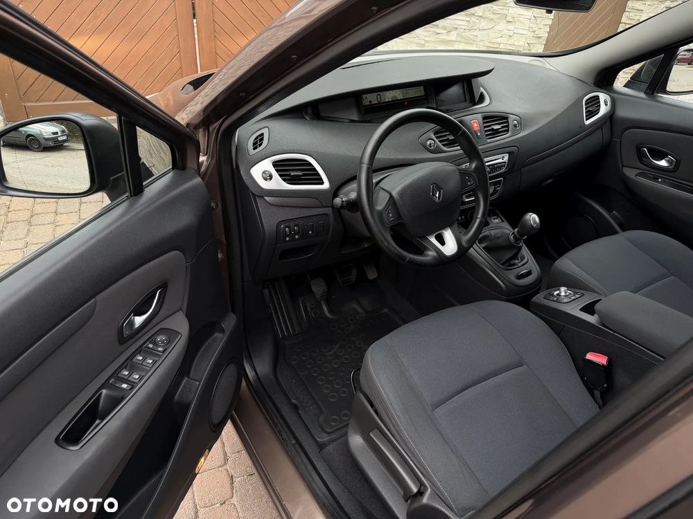 Renault Scenic 1.9 dCi Tech Run - 5