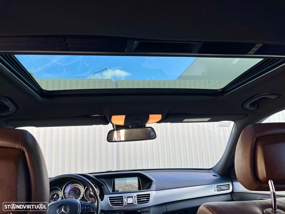 Mercedes-Benz E 300 Bluetec Hybrid Avantgarde - 17