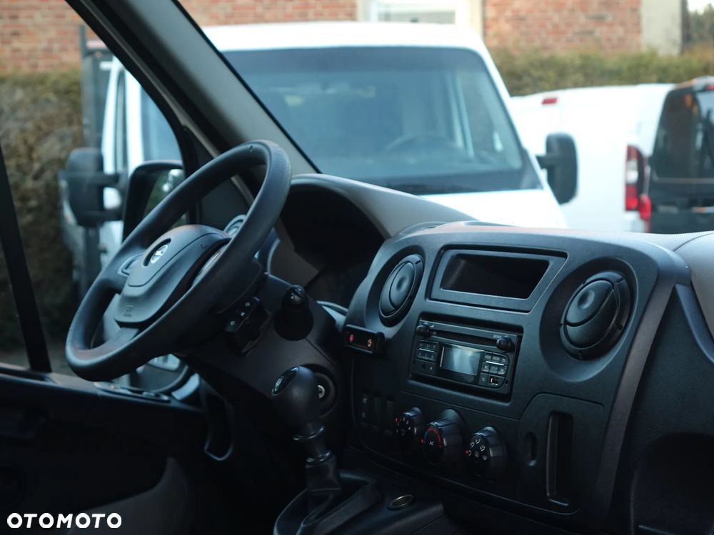 Renault Master L3H3 3-osobowy furgon najwyższy - 7