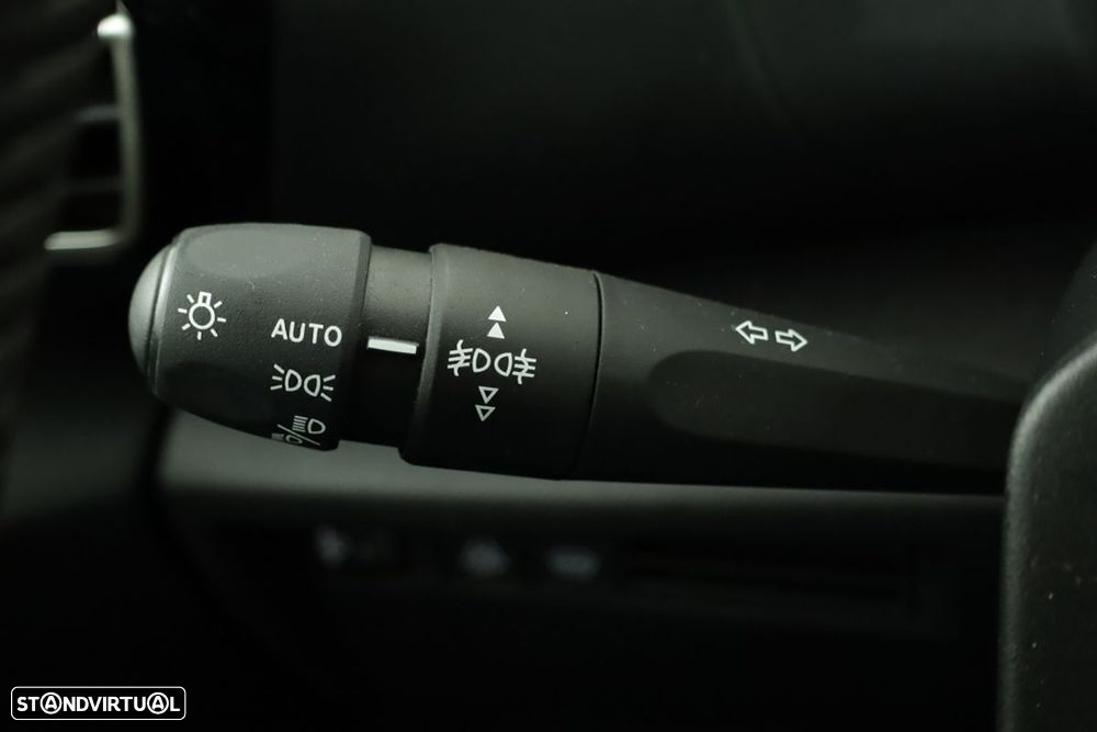 Citroën C4 1.2 PureTech Plus EAT8 - 17