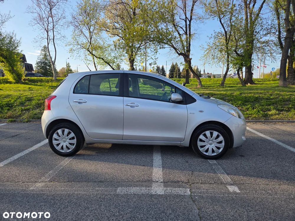 Toyota Yaris 1.4 D-4D Sol - 9