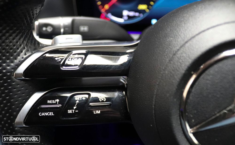 Mercedes-Benz E 220 d AMG Line - 21