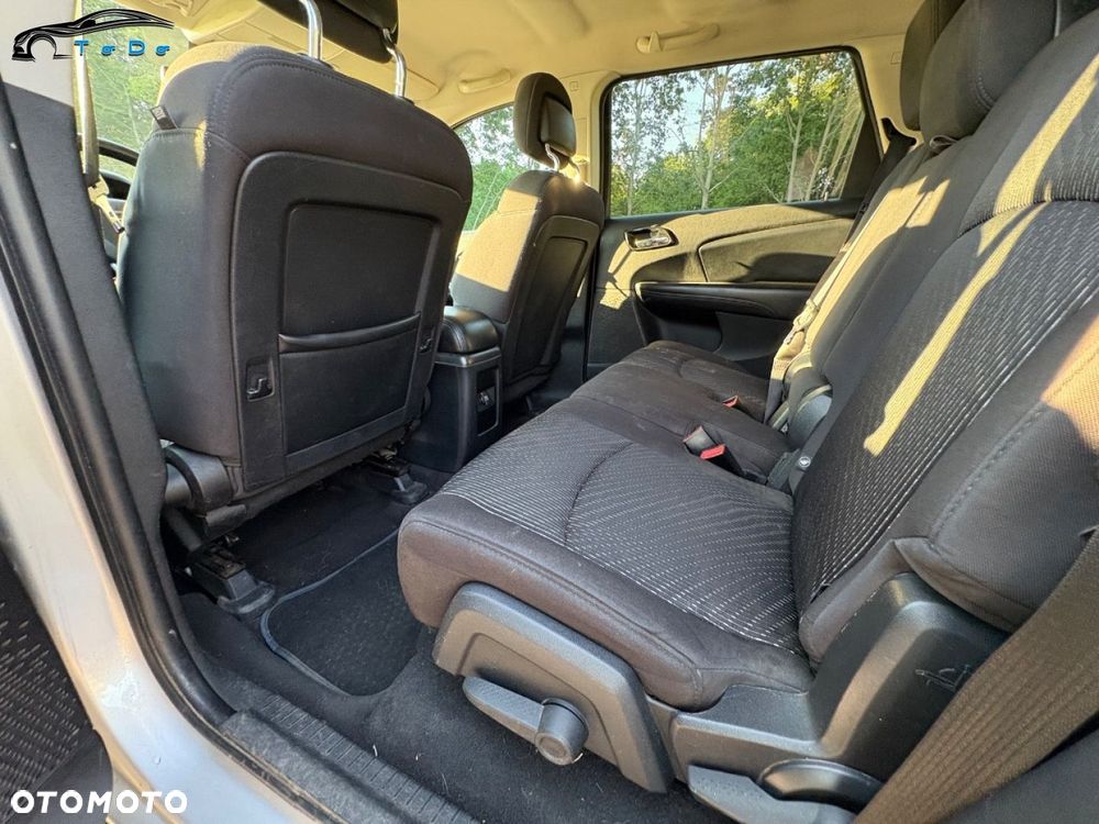 Dodge Journey - 24