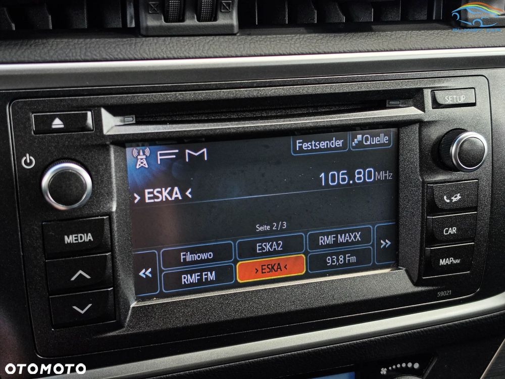 Toyota Auris - 33