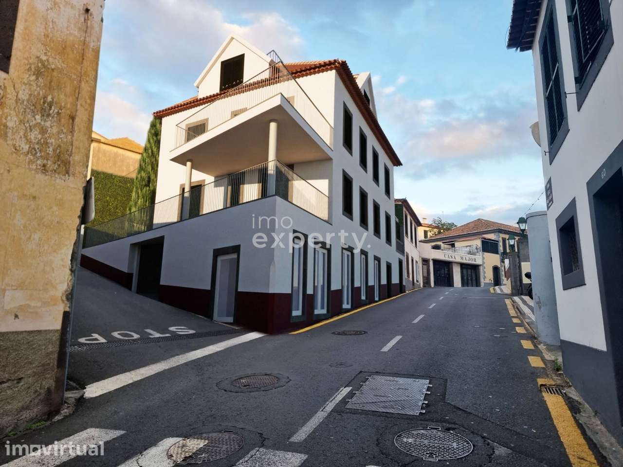 Edifício histórico com projeto aprovado no coração do Funchal - Grande imagem: 3/24