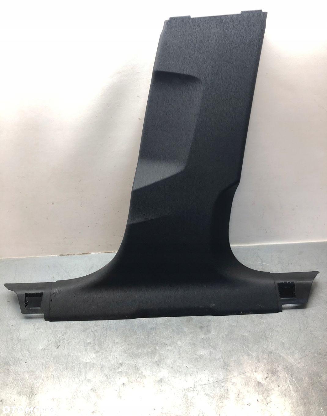 OSŁONA POSZYCIE SŁUPKA PRAWA AUDI A4 B9 8W0867240 - 1