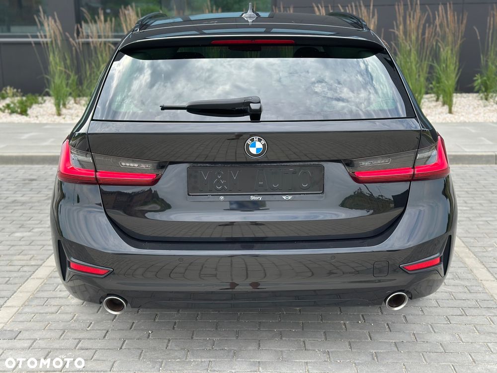 BMW Seria 3 318i Business Edition sport - 7