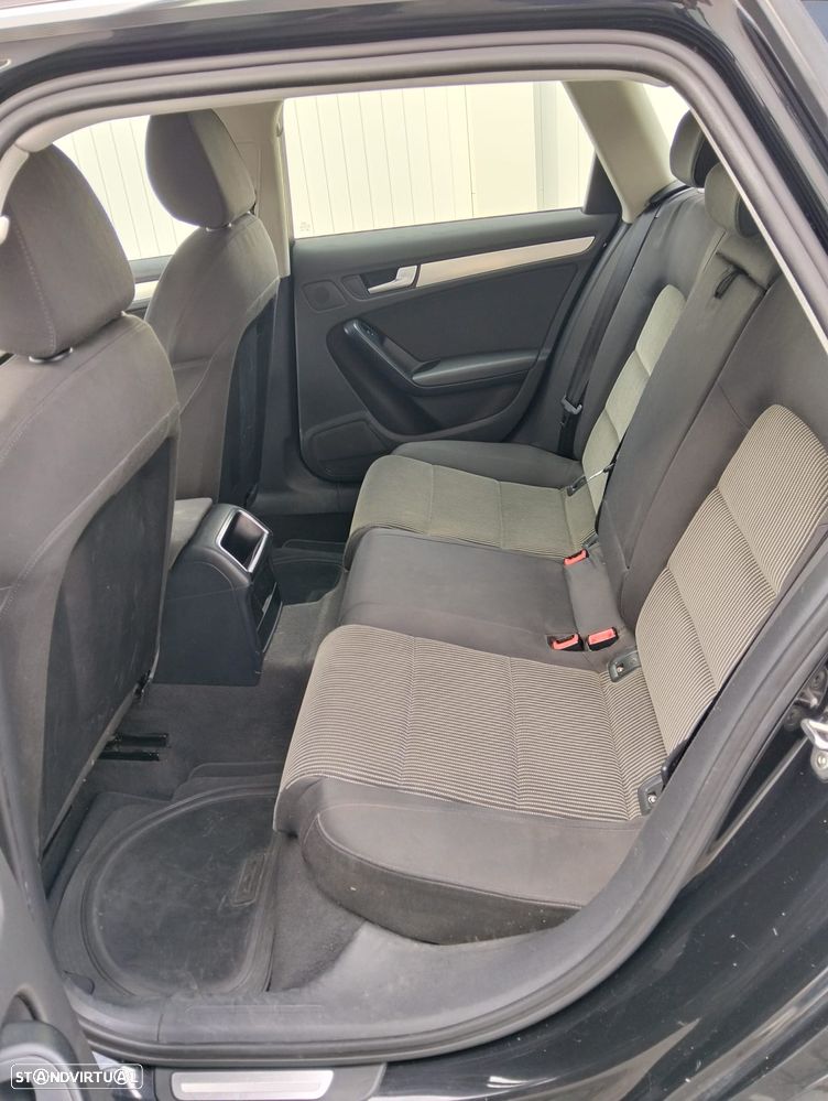 Audi A4 Avant 2.0 TDI - 5