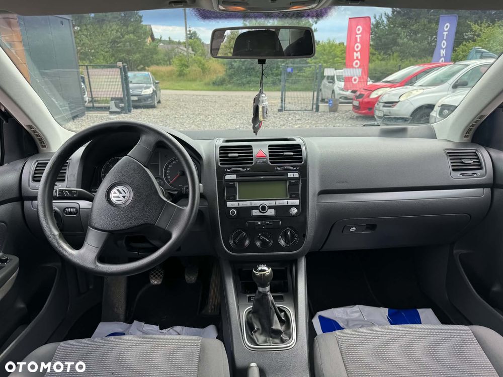 Volkswagen Golf 1.9 TDI Sportline - 9
