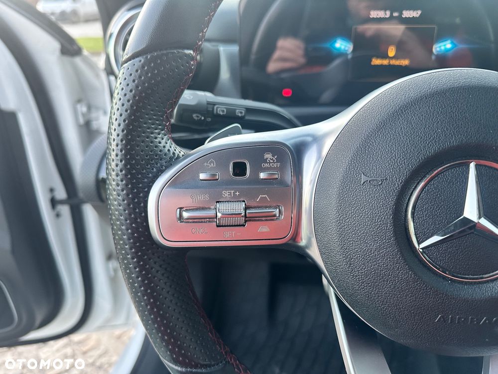 Mercedes-Benz Klasa A 250 4-Matic AMG Line - 25