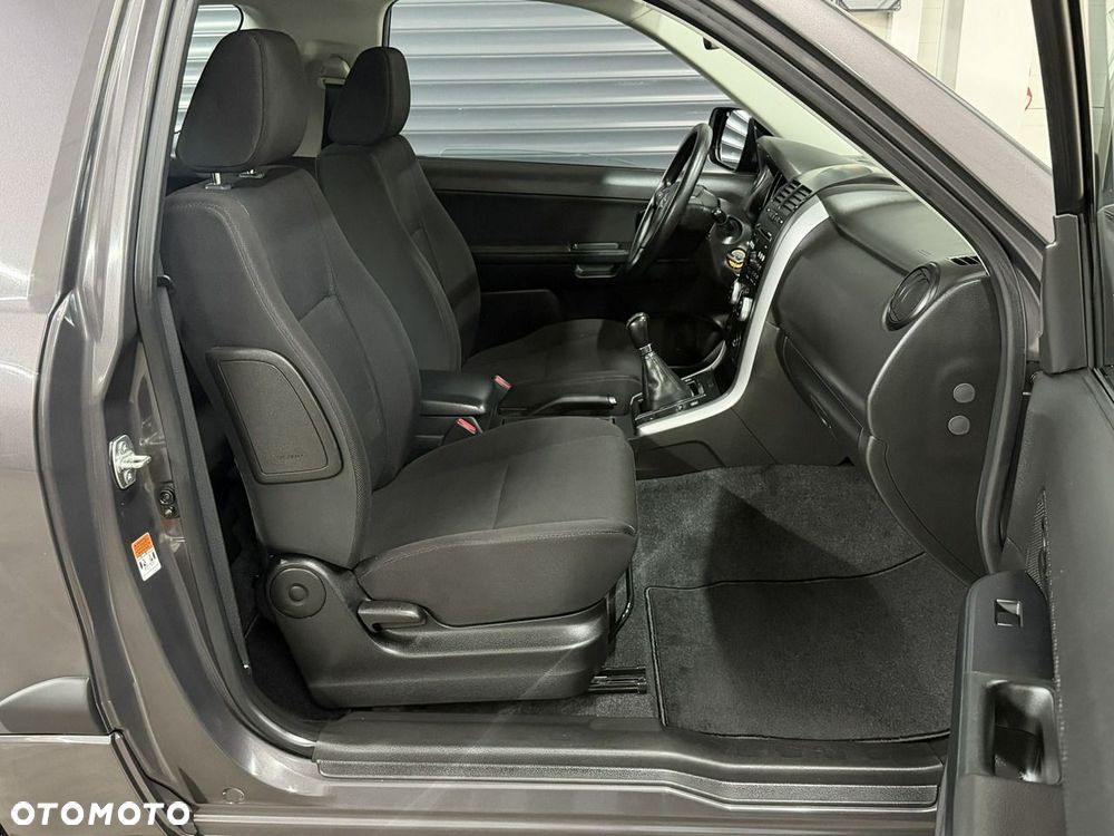 Suzuki Grand Vitara - 21
