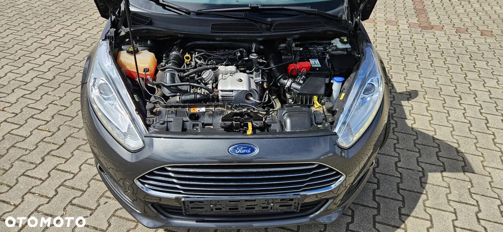 Ford Fiesta 1.0 EcoBoost S&S TITANIUM - 24