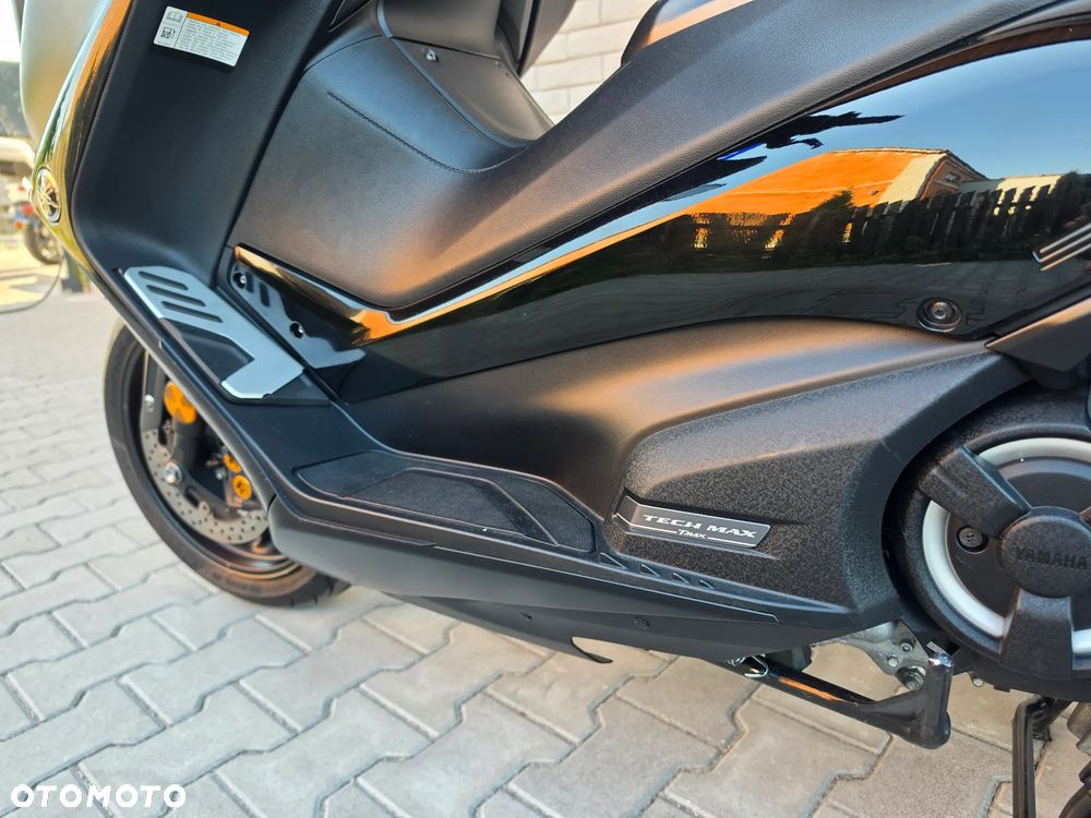 Yamaha Tmax - 7