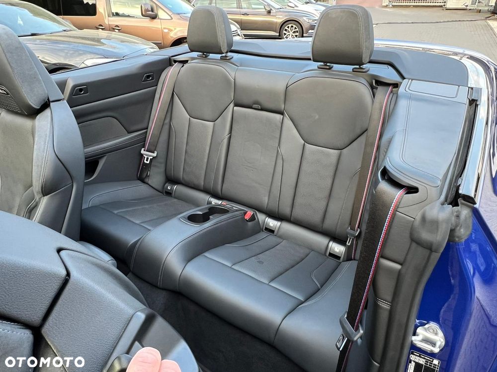 BMW M4 Competition M xDrive - 20