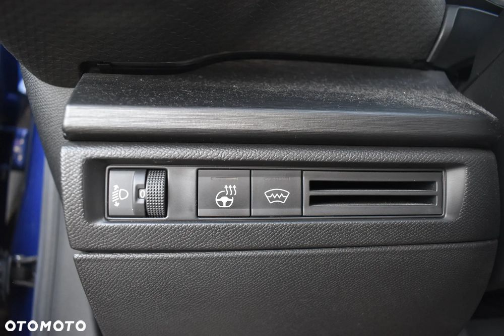 Citroën C5X 1.6 PureTech Shine EAT8 - 24