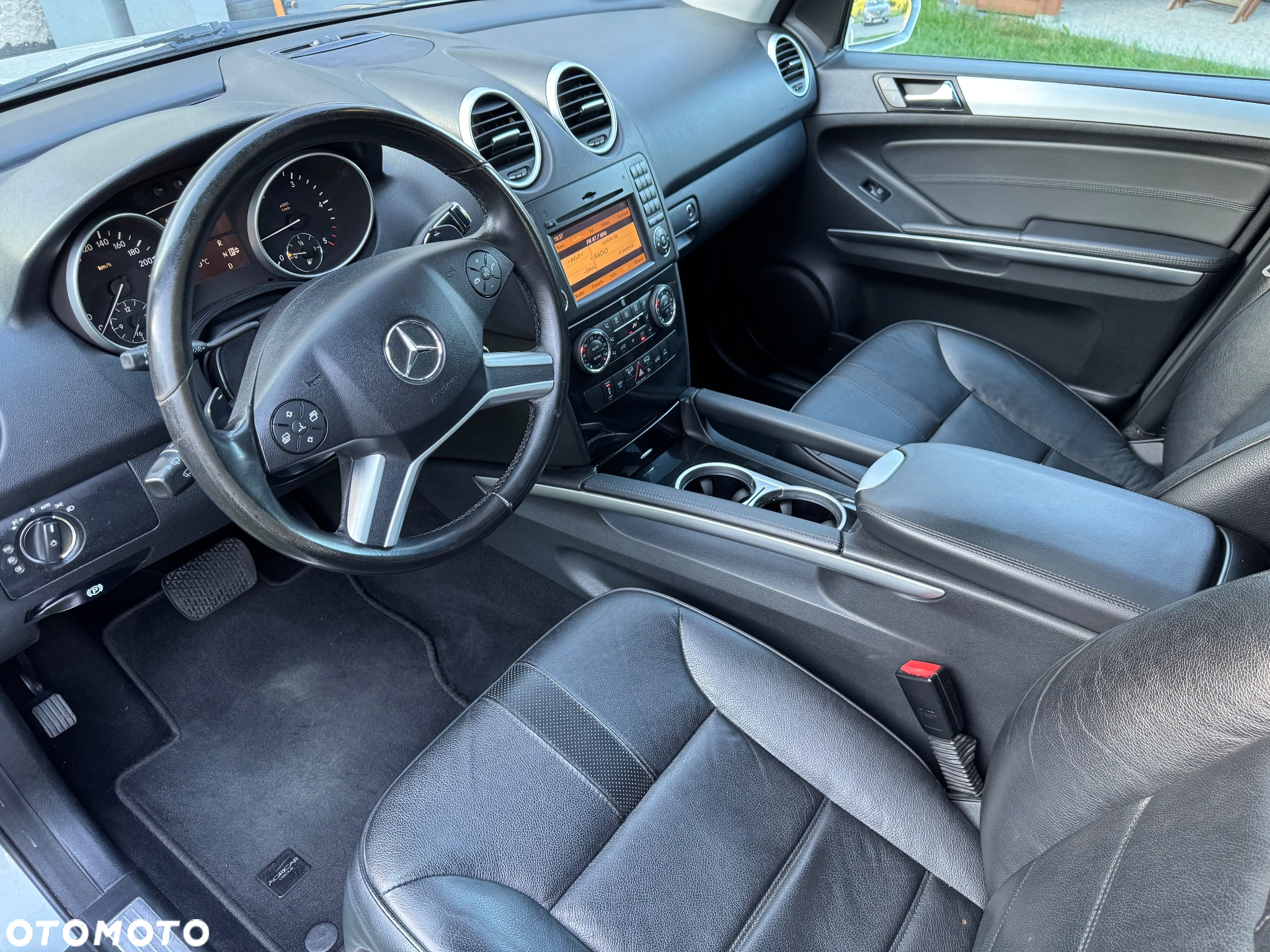 Mercedes-Benz ML 350 CDI 4Matic 7G-TRONIC DPF - 11