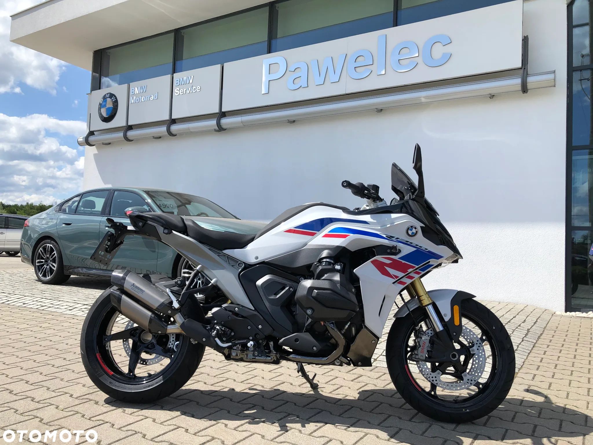 BMW R - 1