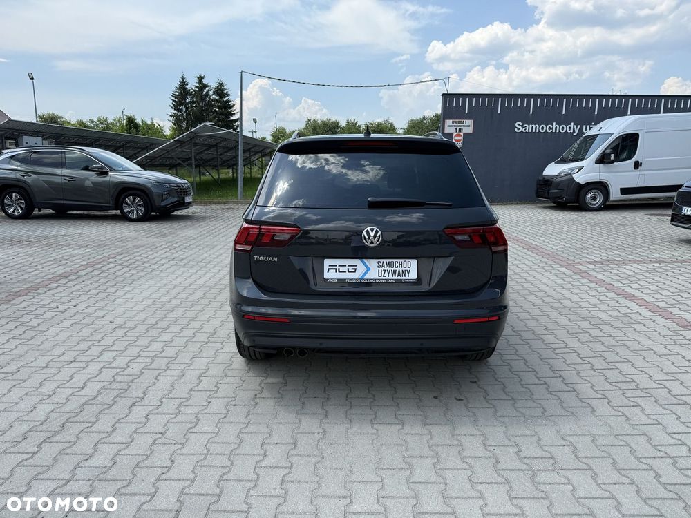 Volkswagen Tiguan - 6