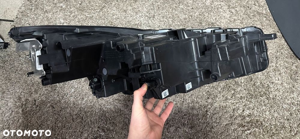 reflektor lewy ford kuga 24- - 8