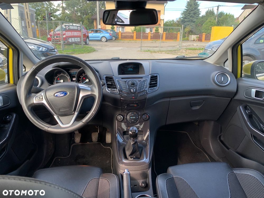 Ford Fiesta 1.0 EcoBoost S&S TITANIUM X - 19