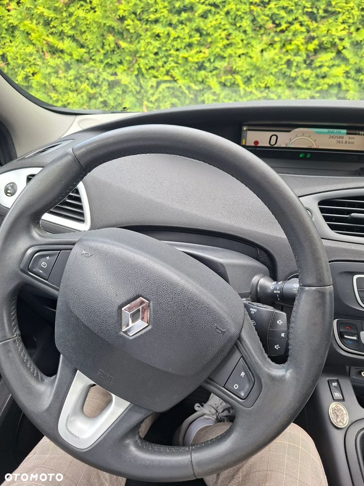 Renault Scenic 1.5 dCi Confort Expression - 5