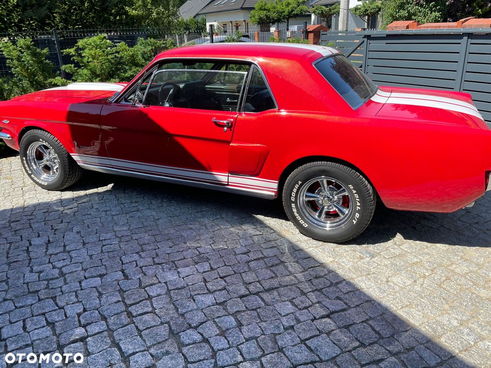 Ford Mustang - 3