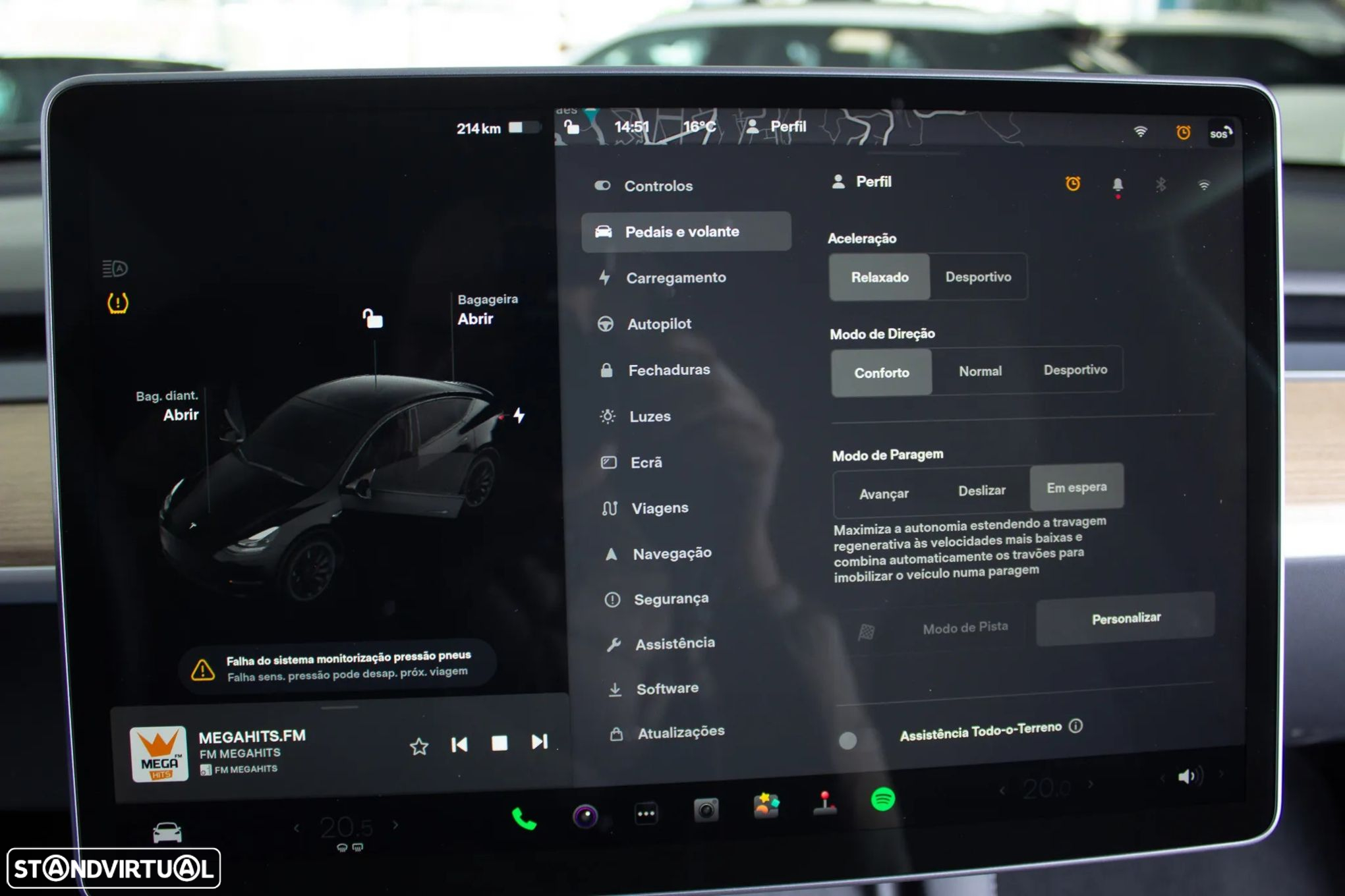 Tesla Model Y Performance Dual Motor AWD - 11