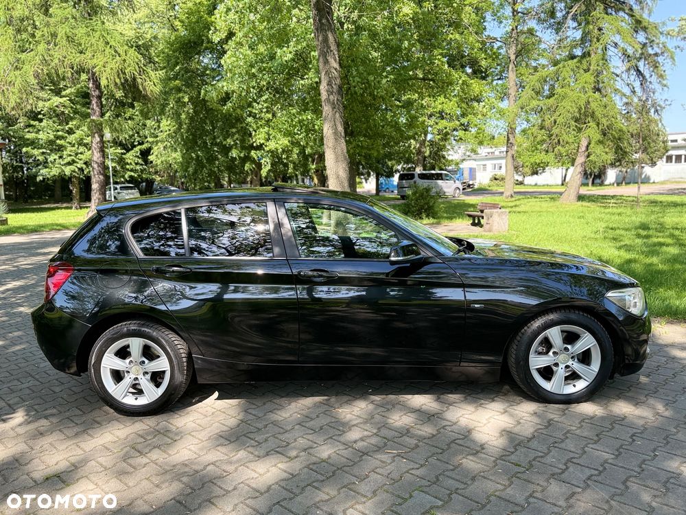 BMW Seria 1 120d Sport-Aut - 5