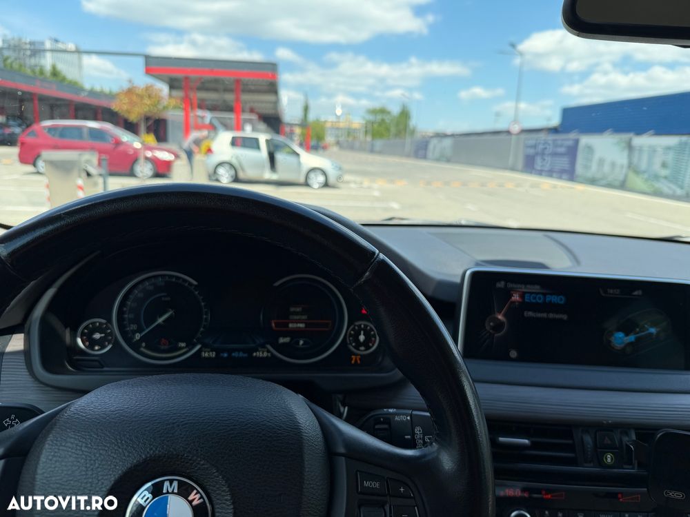 BMW X5 xDrive25d - 12